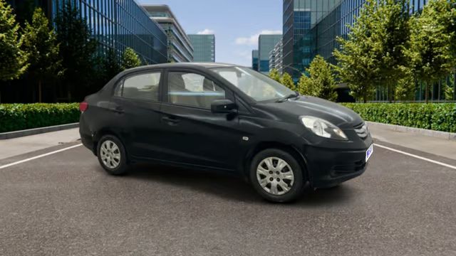 Second-hand 2013 Honda Amaze S i-Vtech for sale in Pune