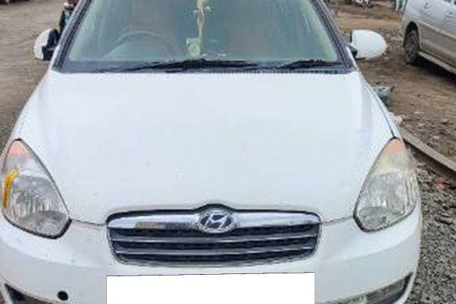 Hyundai Verna i (Petrol) Second-hand 2009 Hyundai Verna i (Petrol) for sale in Ballia