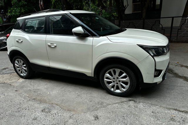 Mahindra XUV300 W8 BSIV Second-hand 2019 Mahindra XUV300 W8 BSIV for sale in New Delhi