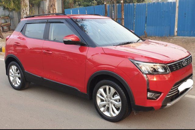 Mahindra XUV300 W8 BSIV Second-hand 2019 Mahindra XUV300 W8 BSIV for sale in Ghaziabad