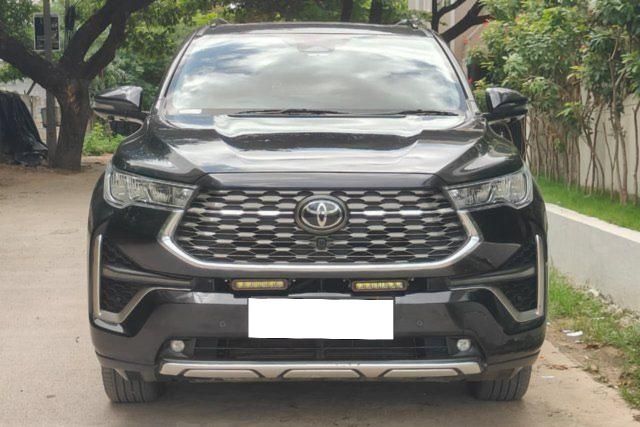 Second-hand 2024 Toyota Innova Hycross ZX Hybrid for sale in Hyderabad
