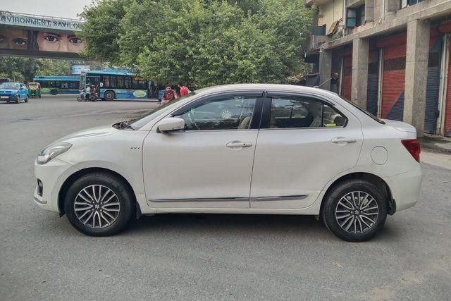 Maruti Suzuki Swift Dzire AMT ZXI Plus Second-hand 2018 Maruti Suzuki Swift Dzire AMT ZXI Plus for sale in New Delhi