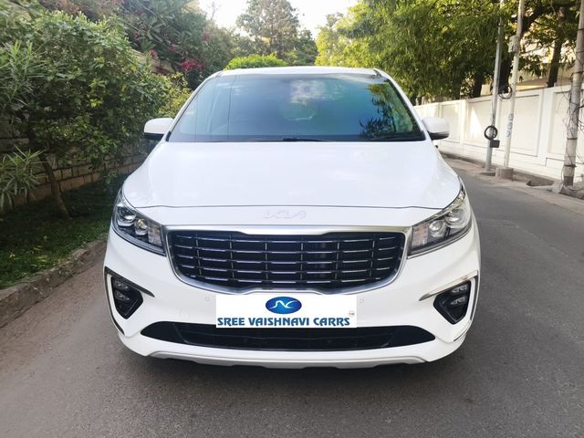 Kia Carnival Limousine Plus Second-hand 2022 Kia Carnival Limousine Plus for sale in Coimbatore