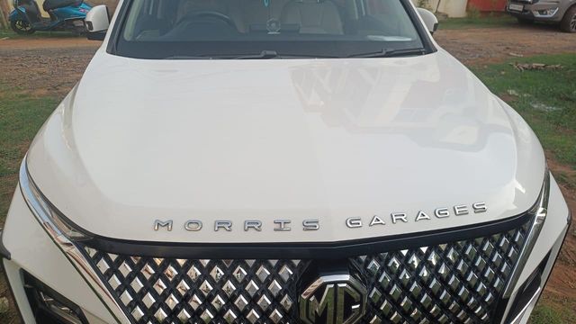 MG Hector Sharp Diesel MT Second-hand 2023 MG Hector Sharp Diesel MT for sale in Pondicherry