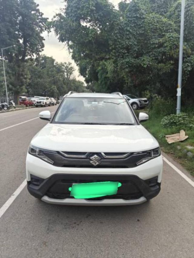Maruti Suzuki Brezza Zxi Second-hand 2024 Maruti Suzuki Brezza Zxi for sale in Zirakpur