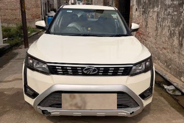 Mahindra XUV300 W6 Diesel Sunroof BSVI Second-hand 2022 Mahindra XUV300 W6 Diesel Sunroof BSVI for sale in New Delhi