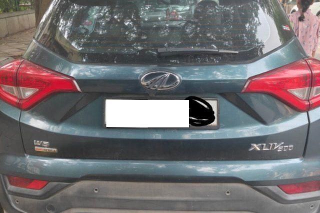 Second-hand 2020 Mahindra XUV300 W8 AMT Optional Diesel BSIV for sale in Gurgaon
