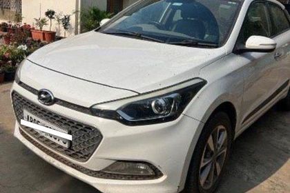 6 Used Hyundai i20 in Kothagudem