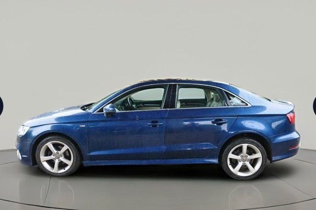 Audi A3 35 TDI Premium Plus Second-hand 2014 Audi A3 35 TDI Premium Plus for sale in Vadodara