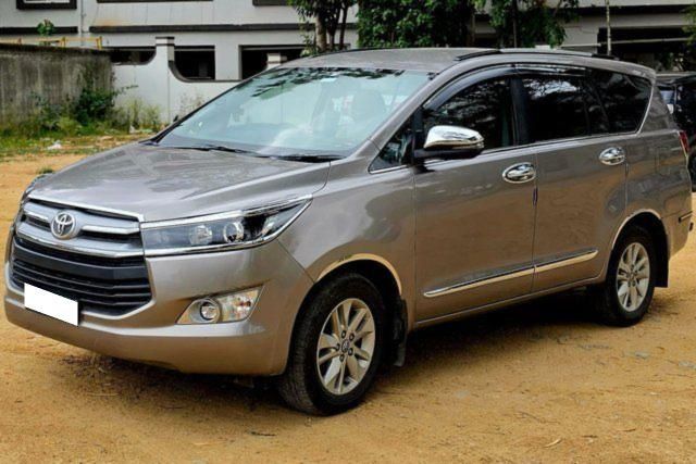 Toyota Innova Crysta 2.4 VX MT BSIV Second-hand 2019 Toyota Innova Crysta 2.4 VX MT BSIV for sale in Bangalore