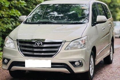Used 2.5 Z Diesel 7 Seater BS IV
