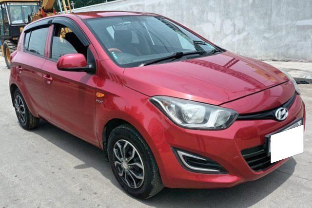 Hyundai i20 Magna Second-hand 2013 Hyundai i20 Magna for sale in Chennai