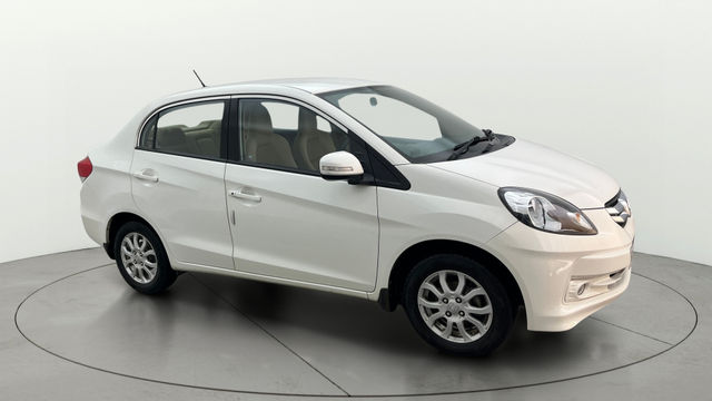 Second-hand 2013 Honda Amaze VX i-Vtech for sale in Bangalore