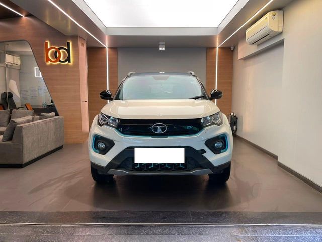Tata Nexon EV XZ Plus LUX Second-hand 2021 Tata Nexon EV XZ Plus LUX for sale in Mumbai
