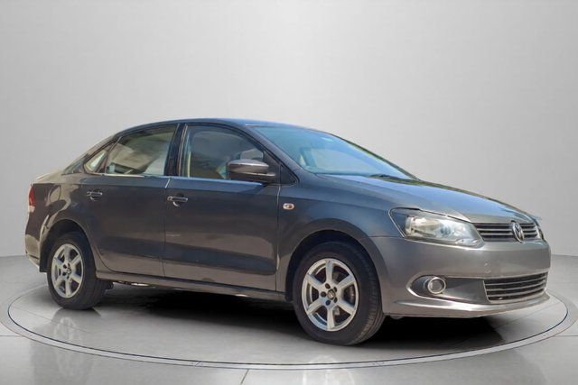 Volkswagen Vento Petrol Highline Second-hand 2013 Volkswagen Vento Petrol Highline for sale in Pune