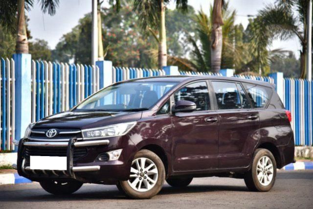 Toyota Innova Crysta 2.4 G MT 8S BSIV Second-hand 2018 Toyota Innova Crysta 2.4 G MT 8S BSIV for sale in Kolkata