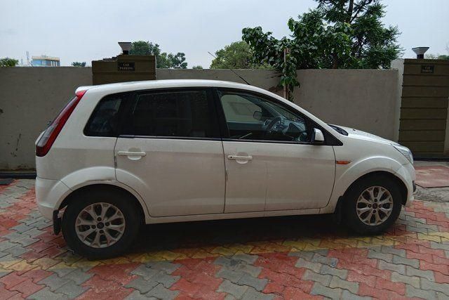 Ford Figo Diesel Titanium Second-hand 2014 Ford Figo Diesel Titanium for sale in Sikar