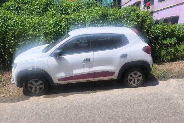 Renault KWID RXT Second-hand 2016 Renault KWID RXT for sale in Haldia