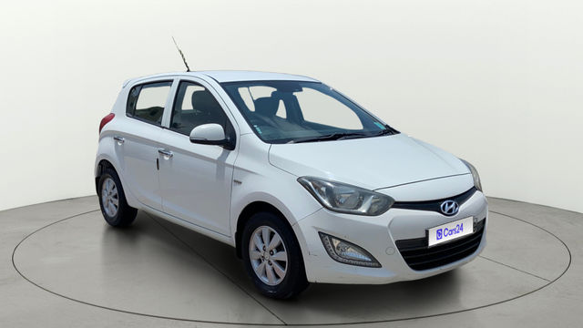 Hyundai i20 Asta 1.2 Second-hand 2013 Hyundai i20 Asta 1.2 for sale in Coimbatore