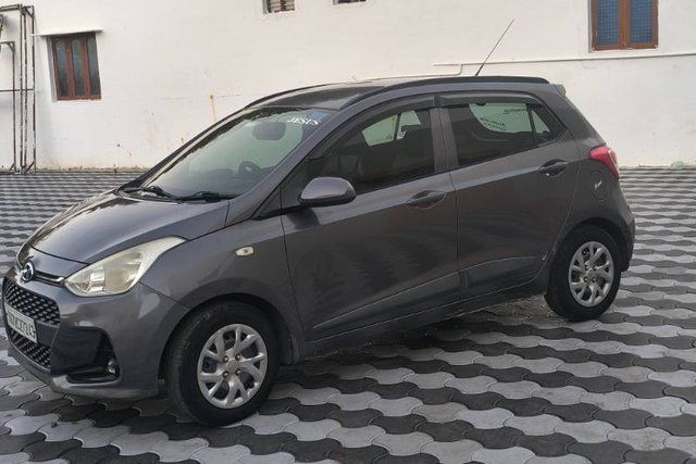 Hyundai Grand i10 Magna Second-hand 2020 Hyundai Grand i10 Magna for sale in Tirunelveli