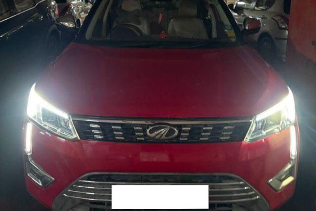 Mahindra XUV300 W8 Diesel BSVI Second-hand 2021 Mahindra XUV300 W8 Diesel BSVI for sale in Mumbai