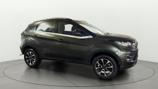 Used XZ Plus DualTone Roof