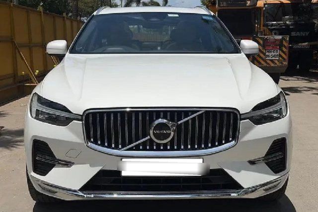 Volvo XC60 B5 Ultimate Second-hand 2023 Volvo XC60 B5 Ultimate for sale in Mumbai
