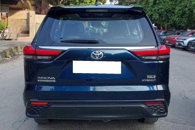 Toyota Innova Hycross ZX Hybrid Second-hand 2024 Toyota Innova Hycross ZX Hybrid for sale in New Delhi