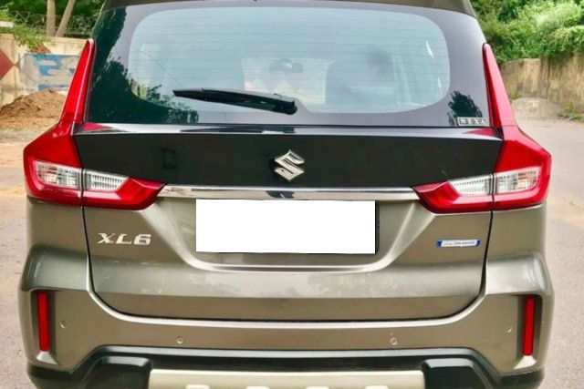 Second-hand 2021 Maruti Suzuki XL6 Alpha AT for sale in New Delhi