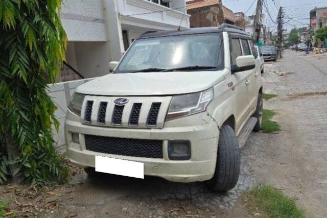 Second-hand 2018 Mahindra TUV 300 T6 Plus for sale in Karnal