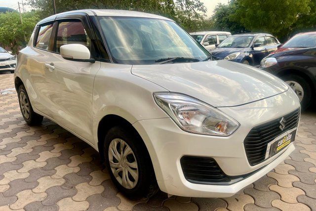 Second-hand 2019 Maruti Suzuki Swift AMT VXI for sale in Faridabad