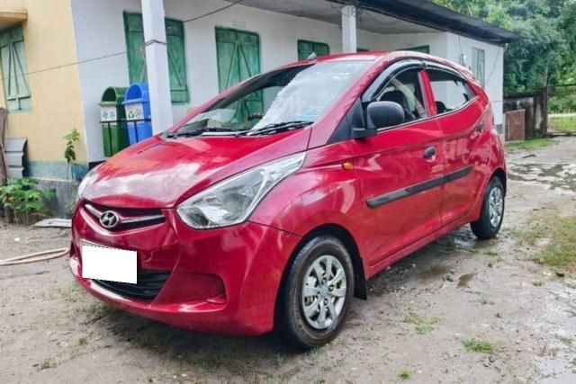 Second-hand 2014 Hyundai EON D Lite for sale in Nalbari