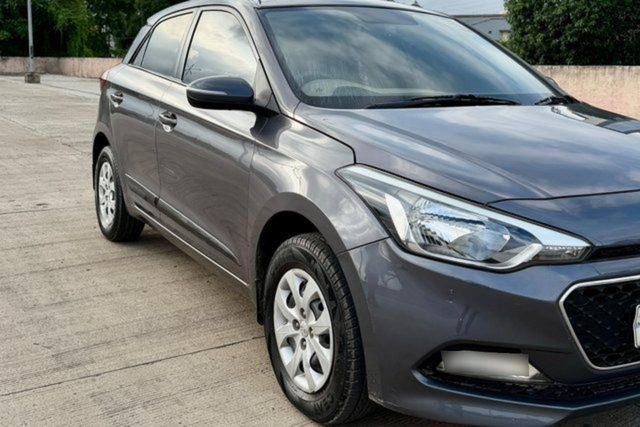 Hyundai i20 Sportz 1.2 Second-hand 2016 Hyundai i20 Sportz 1.2 for sale in Nagpur