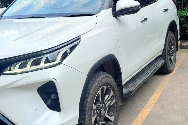 Second-hand 2023 Toyota Fortuner Legender 4x4 AT BSVI for sale in New Delhi