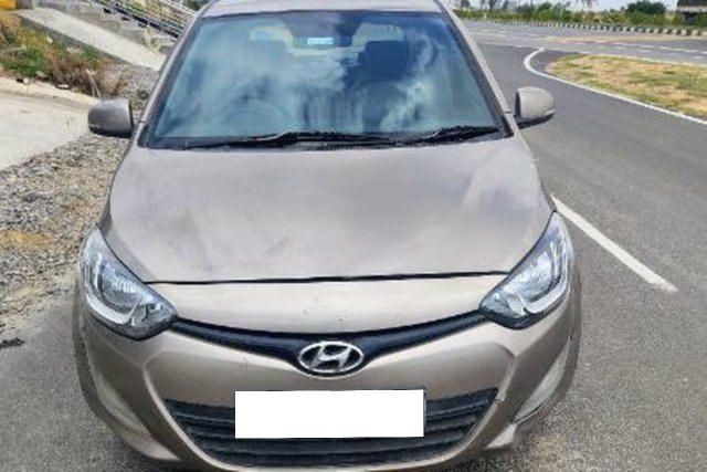 Hyundai i20 Asta 1.4 CRDi Second-hand 2013 Hyundai i20 Asta 1.4 CRDi for sale in Kanchipuram