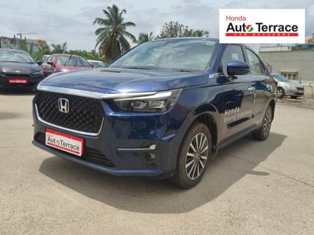 Second-hand 2024 Honda Amaze ZX CVT for sale in Bangalore