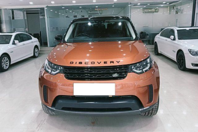 Second-hand 2017 Land Rover Discovery HSE 3.0 Si6 for sale in Bangalore