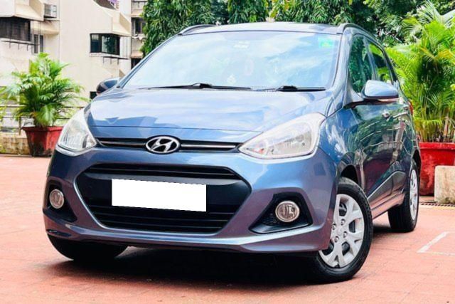 Hyundai Grand i10 Sportz Second-hand 2013 Hyundai Grand i10 Sportz for sale in Mumbai