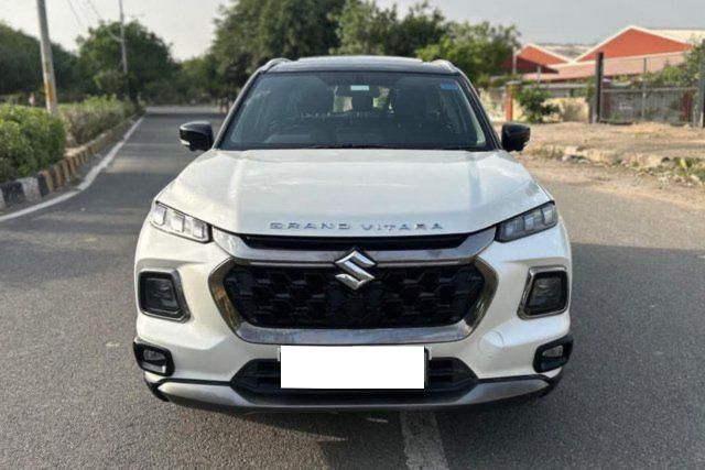 Second-hand 2023 Maruti Suzuki Grand Vitara Alpha Plus Hybrid CVT BSVI for sale in New Delhi