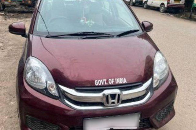 Honda Amaze S Option i-VTEC Second-hand 2018 Honda Amaze S Option i-VTEC for sale in Noida
