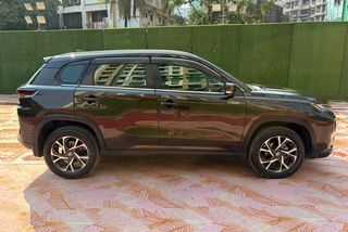Used V HYBRID