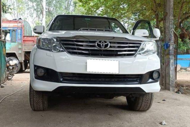 Toyota Fortuner 4x2 Manual Second-hand 2012 Toyota Fortuner 4x2 Manual for sale in Bangalore