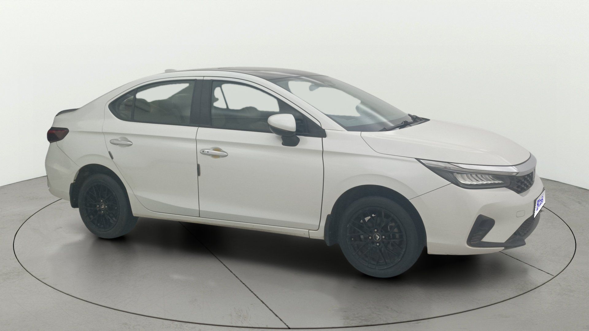 Buy Used Honda City ZX 2 Airbag of 2023 model @ 11,31,254 INR in