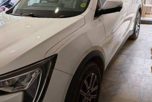 Second-hand 2022 Mahindra XUV700 AX7 AT Luxury Pack BSVI for sale in Bangalore