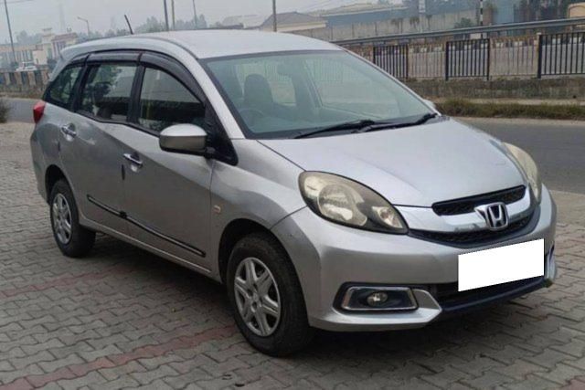 Honda Mobilio S i-DTEC Second-hand 2014 Honda Mobilio S i-DTEC for sale in Jalandhar