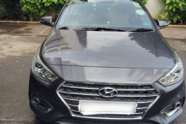 Hyundai Verna CRDi 1.6 SX Second-hand 2019 Hyundai Verna CRDi 1.6 SX for sale in Mumbai