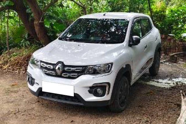 Renault KWID 1.0 RXT Second-hand 2017 Renault KWID 1.0 RXT for sale in Valsad