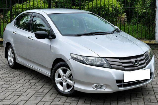 Honda City 1.5 V MT Second-hand 2010 Honda City 1.5 V MT for sale in Navi Mumbai