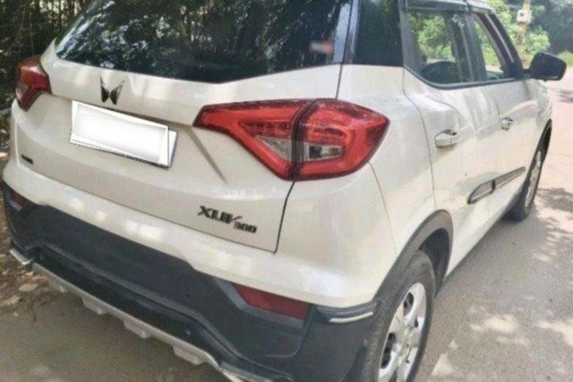 Mahindra XUV300 W6 AMT Sunroof BSVI Second-hand 2022 Mahindra XUV300 W6 AMT Sunroof BSVI for sale in Bangalore