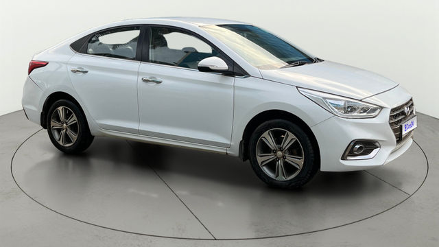Hyundai Verna VTVT 1.6 SX Second-hand 2019 Hyundai Verna VTVT 1.6 SX for sale in Bangalore